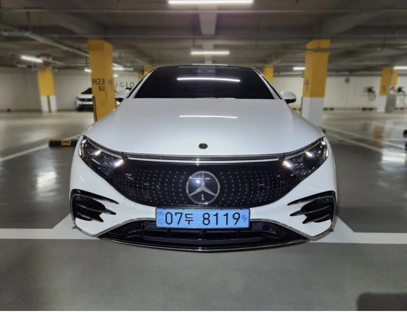 Mercedes-Benz EQS