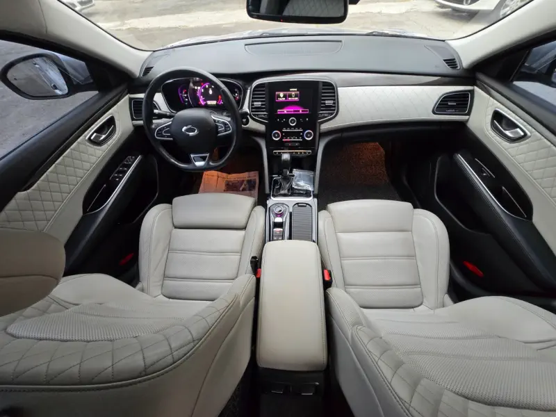 Renault Samsung SM6