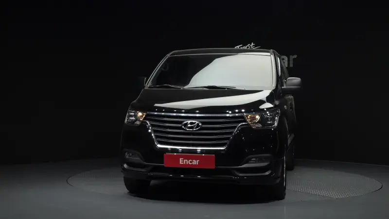Hyundai Grand Starex