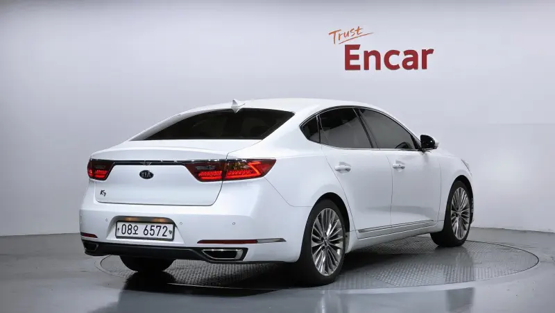 Kia K7
