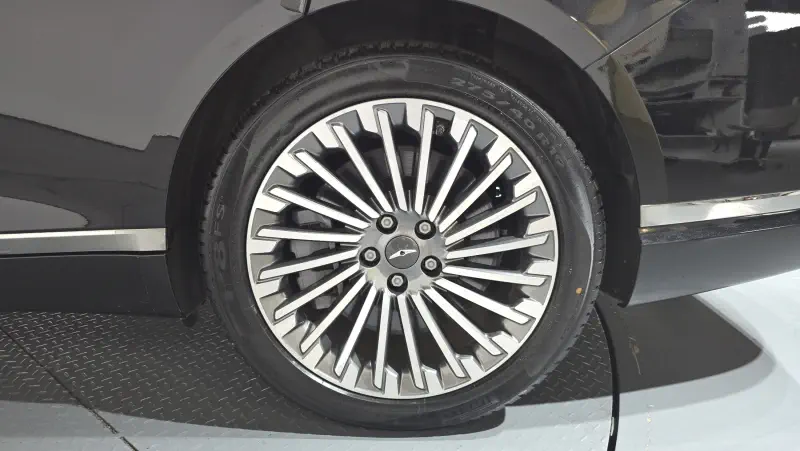 Genesis Electrified G80