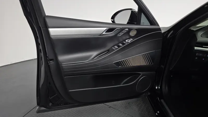 Genesis Electrified G80