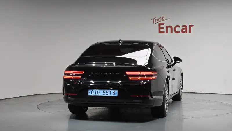Genesis Electrified G80