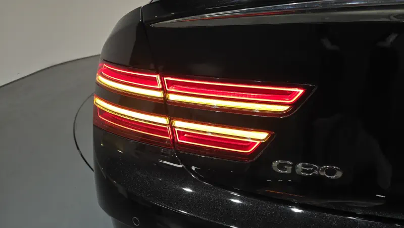 Genesis Electrified G80