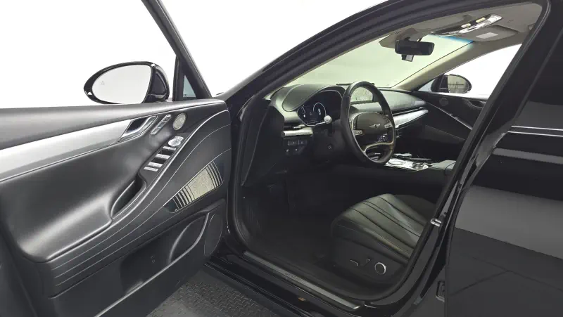 Genesis Electrified G80