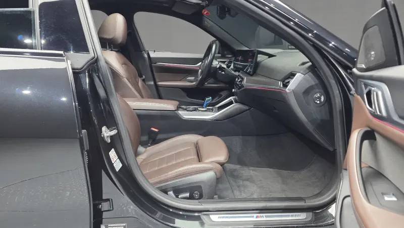 BMW i4