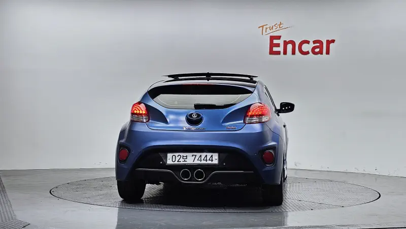Hyundai Veloster