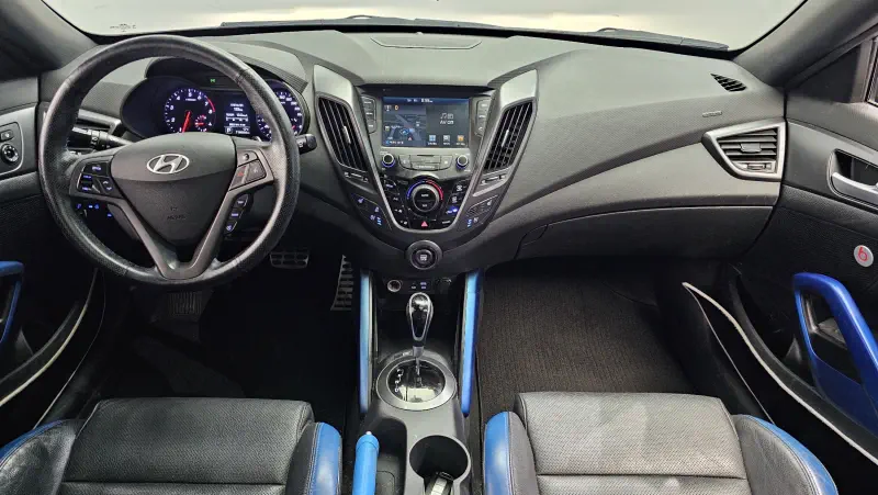 Hyundai Veloster