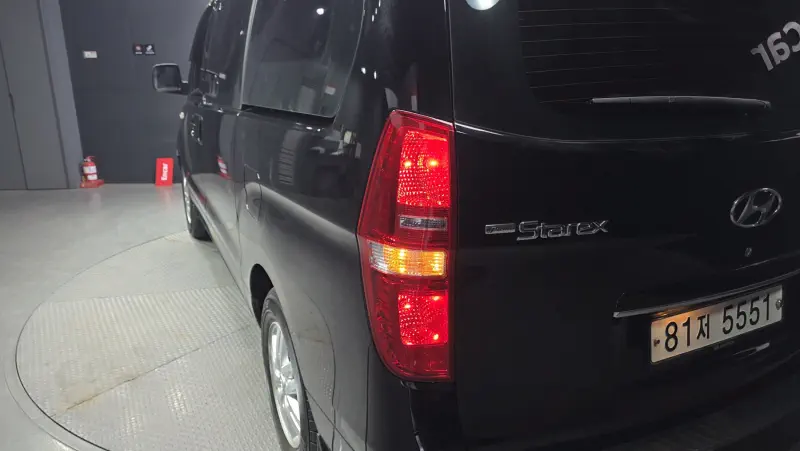 Hyundai Grand Starex