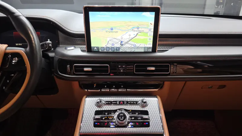 Lincoln Aviator