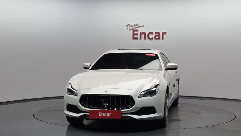 Maserati Quattroporte