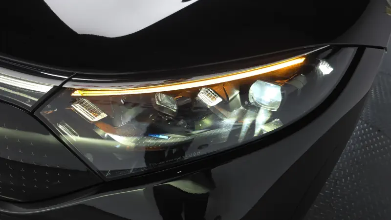 Mercedes-Benz EQS