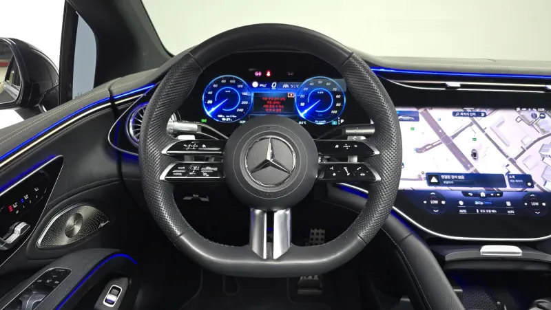 Mercedes-Benz EQS