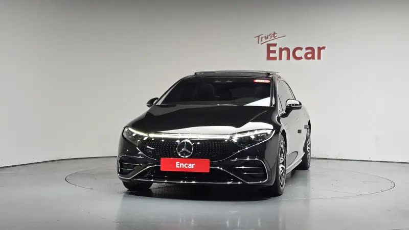 Mercedes-Benz EQS