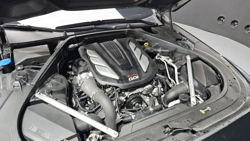 Genesis EQ900