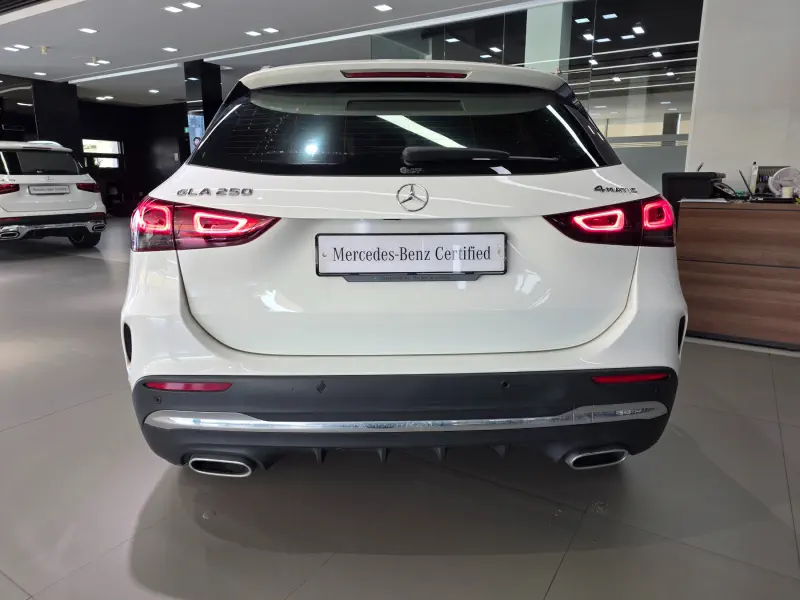 Mercedes-Benz GLA-Class