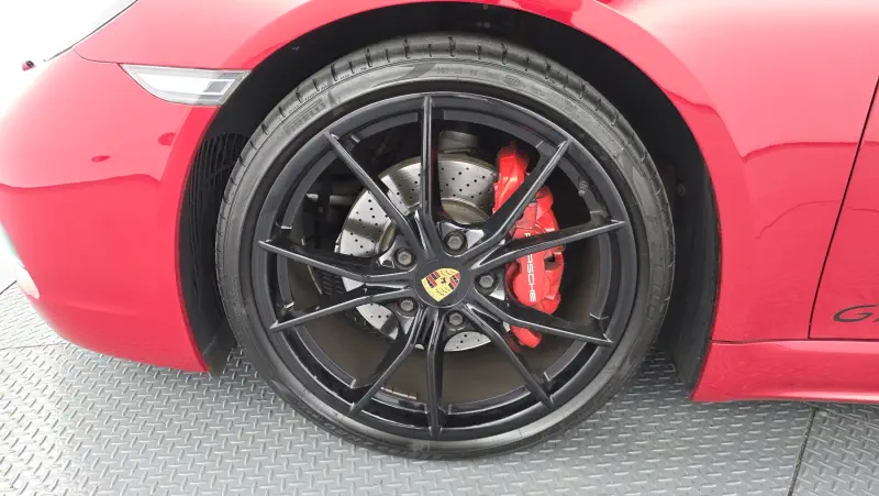 Porsche Cayman