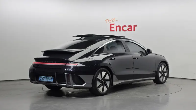 Hyundai Ioniq 6