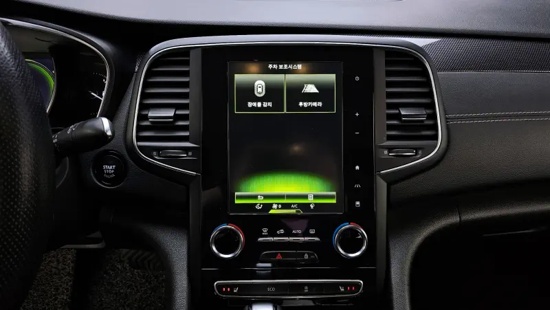 Renault Samsung SM6