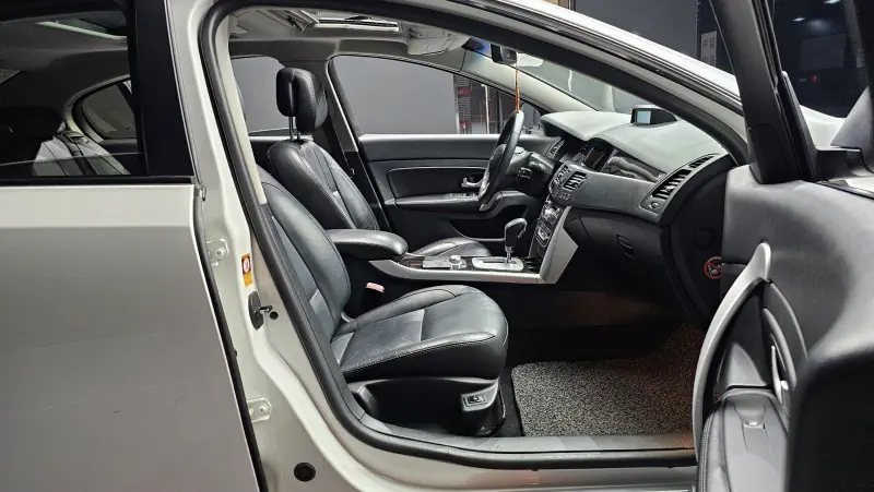Renault SM5