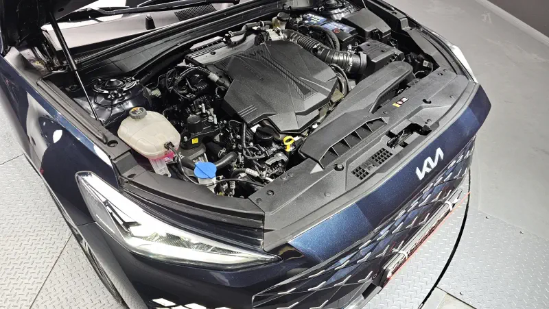 Kia K8