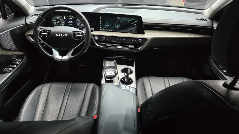 Kia K8