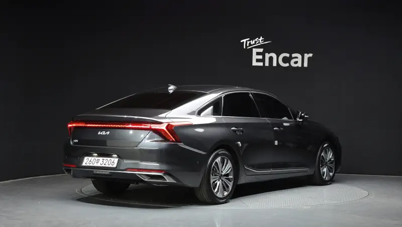 Kia K8