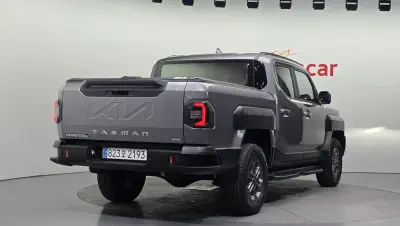 Kia Tasman