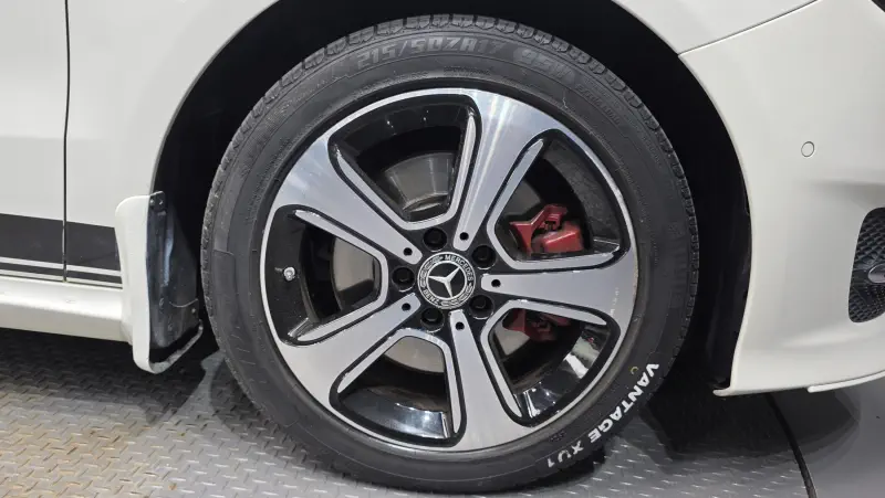 Mercedes-Benz B-Class