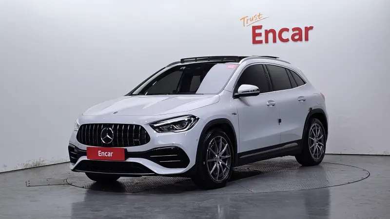 Mercedes-Benz GLA-Class