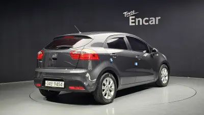 Kia pride