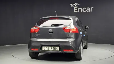 Kia pride