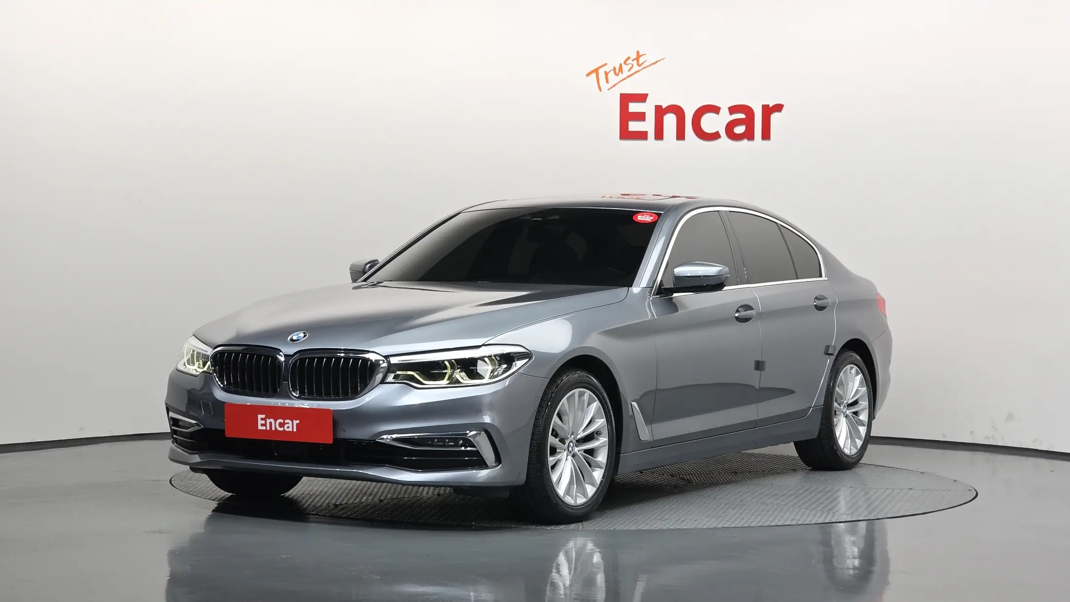 BMW 5-Series 2020