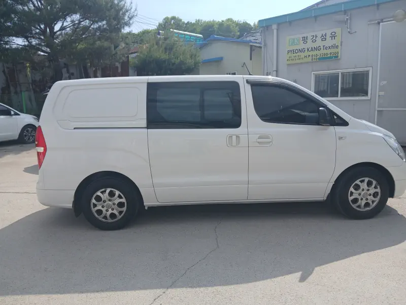 Hyundai Grand Starex
