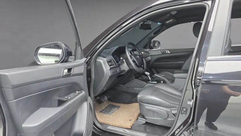 SsangYong Rexton Sports Khan