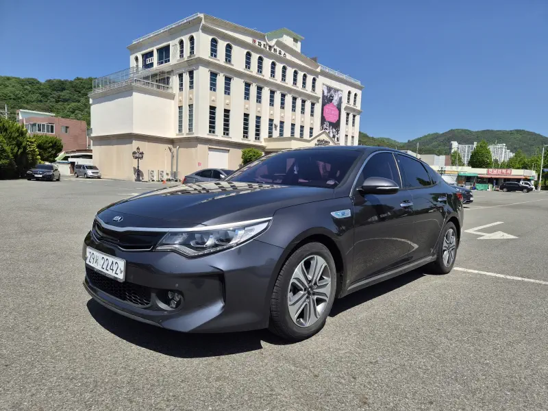 Kia K5
