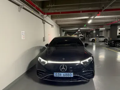 Mercedes-Benz EQS