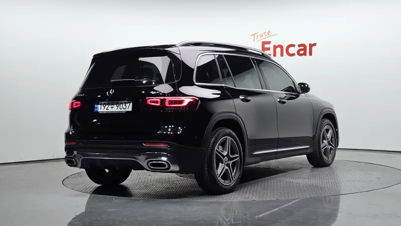 Mercedes-Benz GLB-Class