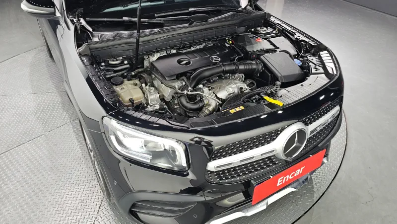 Mercedes-Benz GLB-Class