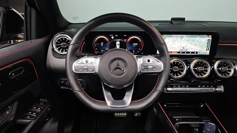 Mercedes-Benz GLB-Class