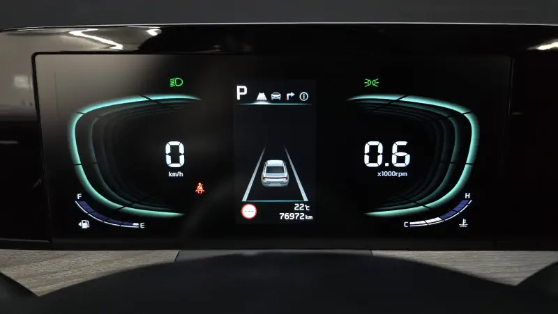 Kia K8
