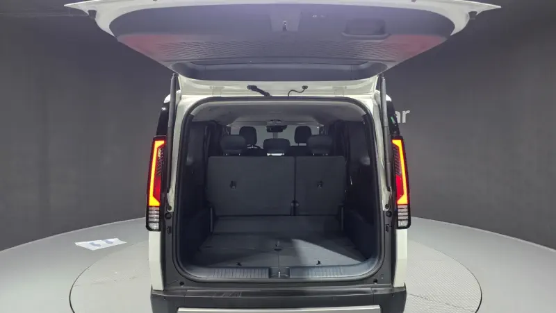 Kia PV5