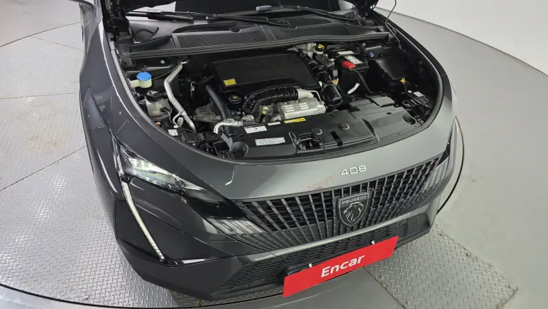 Peugeot 408