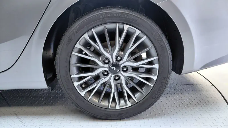 Kia K3