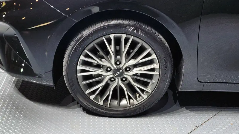 Kia K3