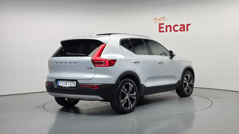 Volvo XC40