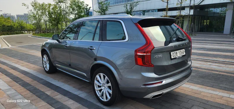Volvo XC90