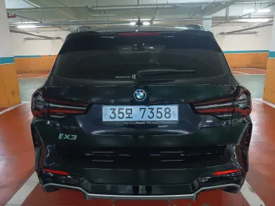 BMW iX3