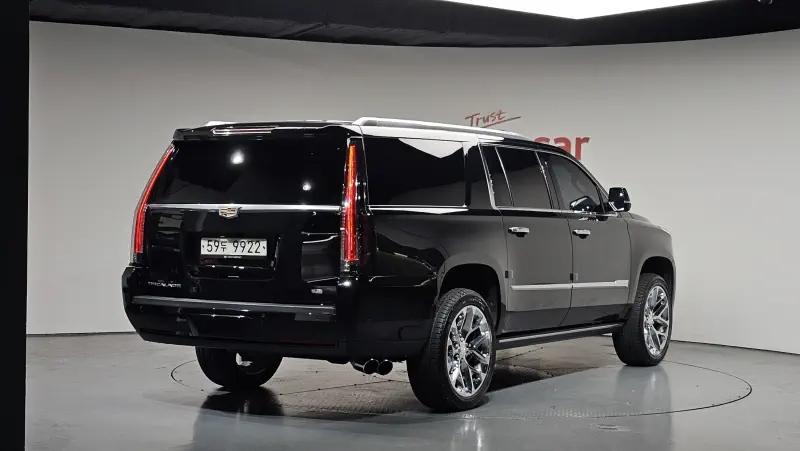 Cadillac Escalade