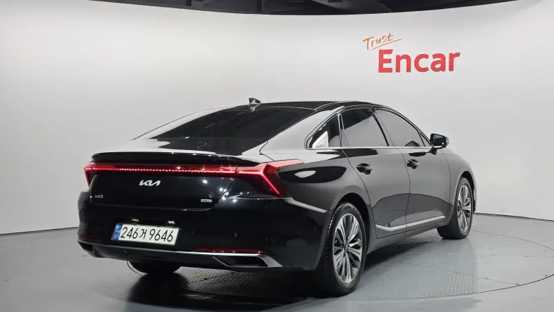 Kia K8